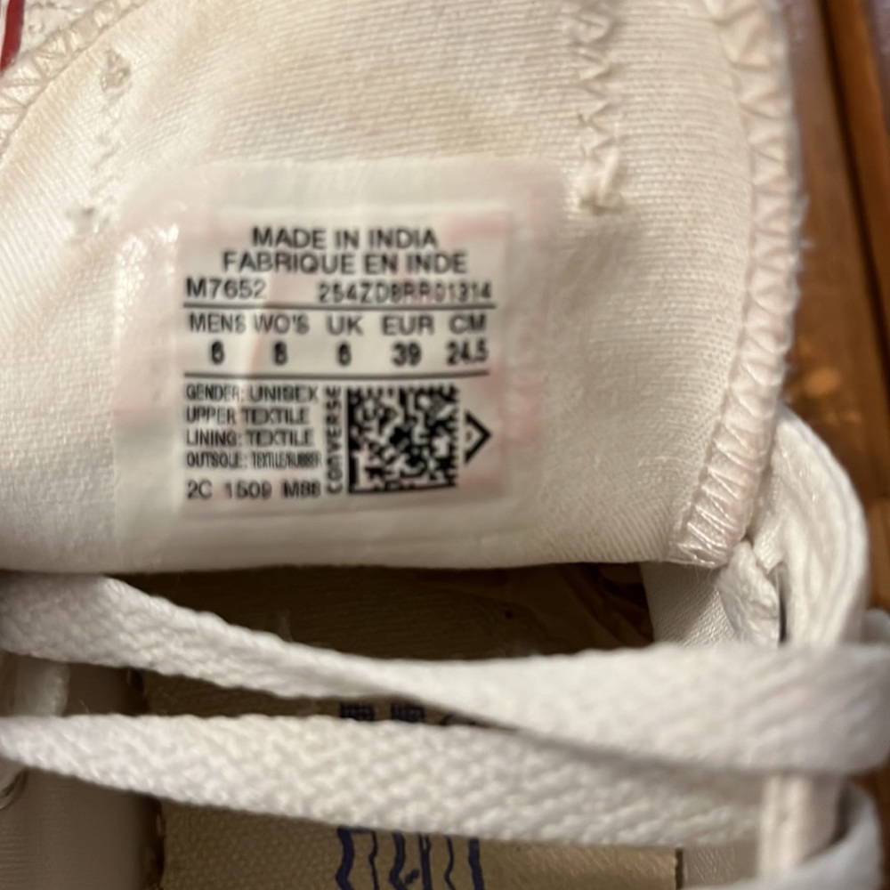Converse Sneakers - Picture 10 of 10